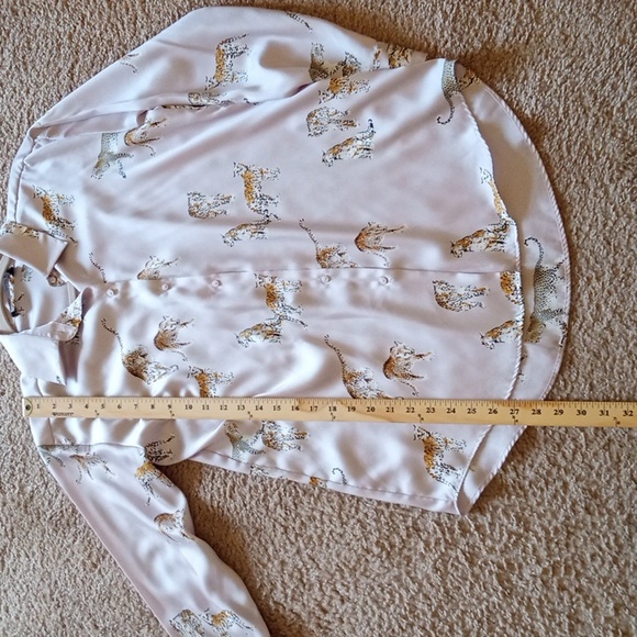 Zara button down animal leopard print long sleeves blouse top EUC - Picture 8 of 9